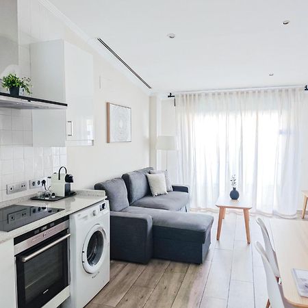 Azz Sevilla Torre De La Plata Apartamentos Екстер'єр фото