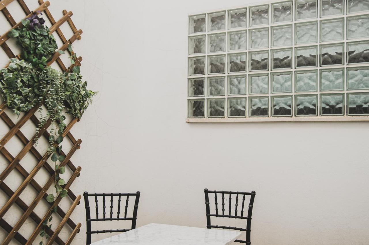 Azz Sevilla Torre De La Plata Apartamentos Екстер'єр фото