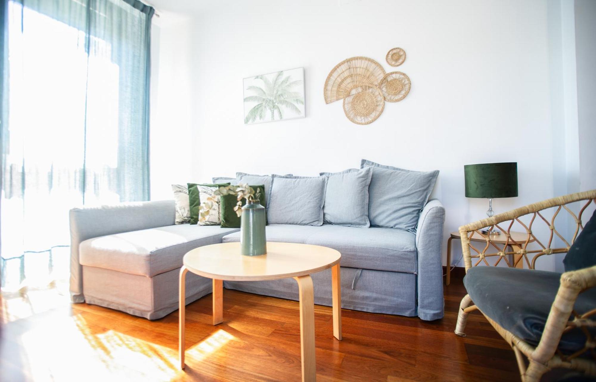 Azz Sevilla Torre De La Plata Apartamentos Екстер'єр фото