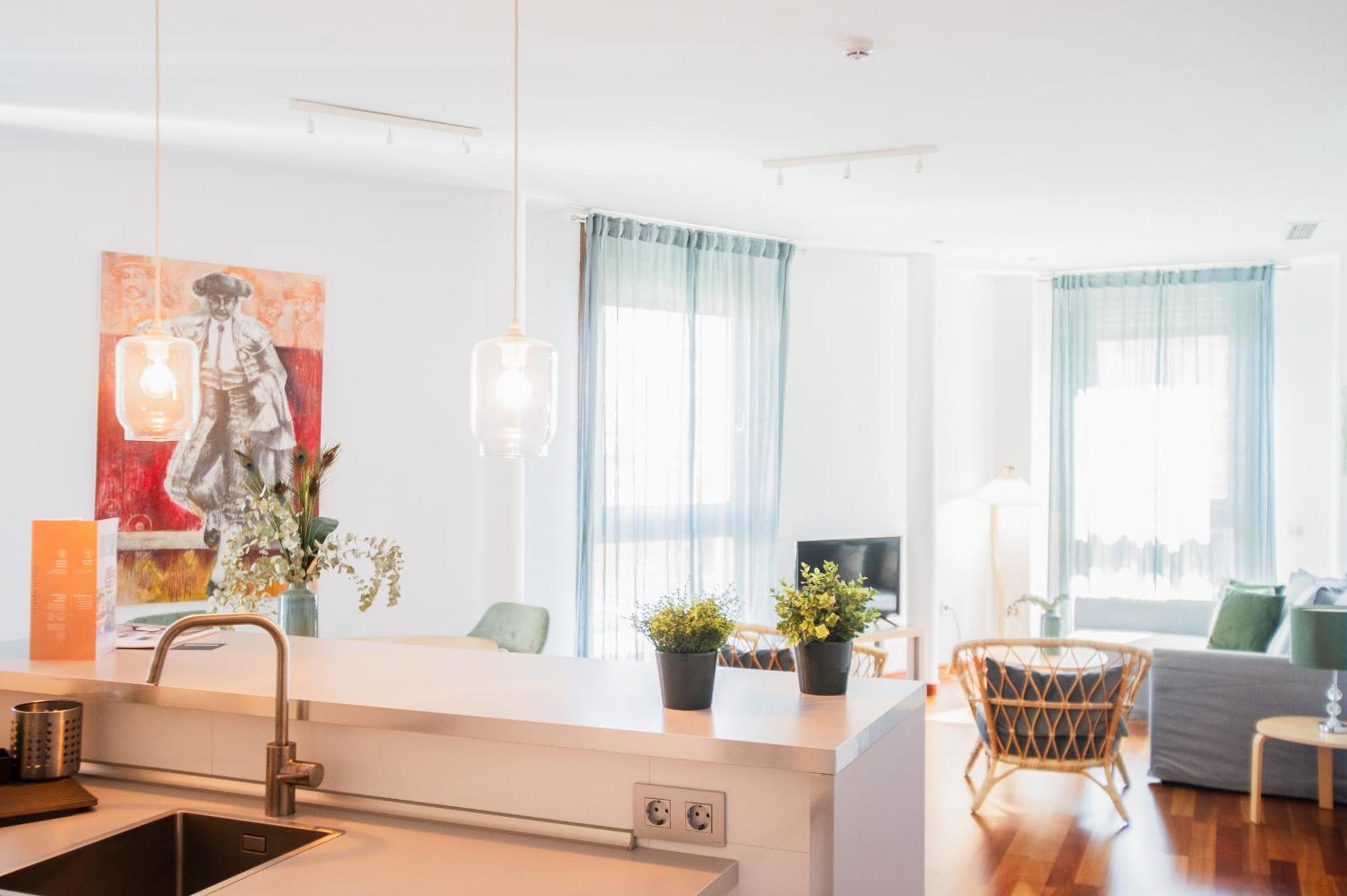 Azz Sevilla Torre De La Plata Apartamentos Екстер'єр фото