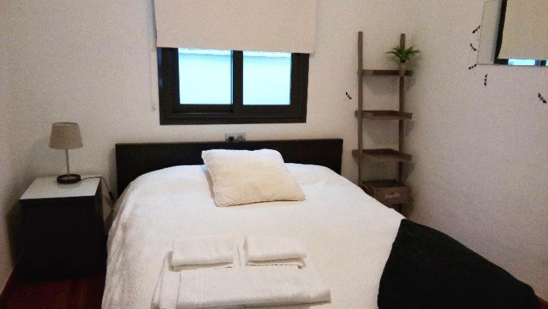 Azz Sevilla Torre De La Plata Apartamentos Номер фото