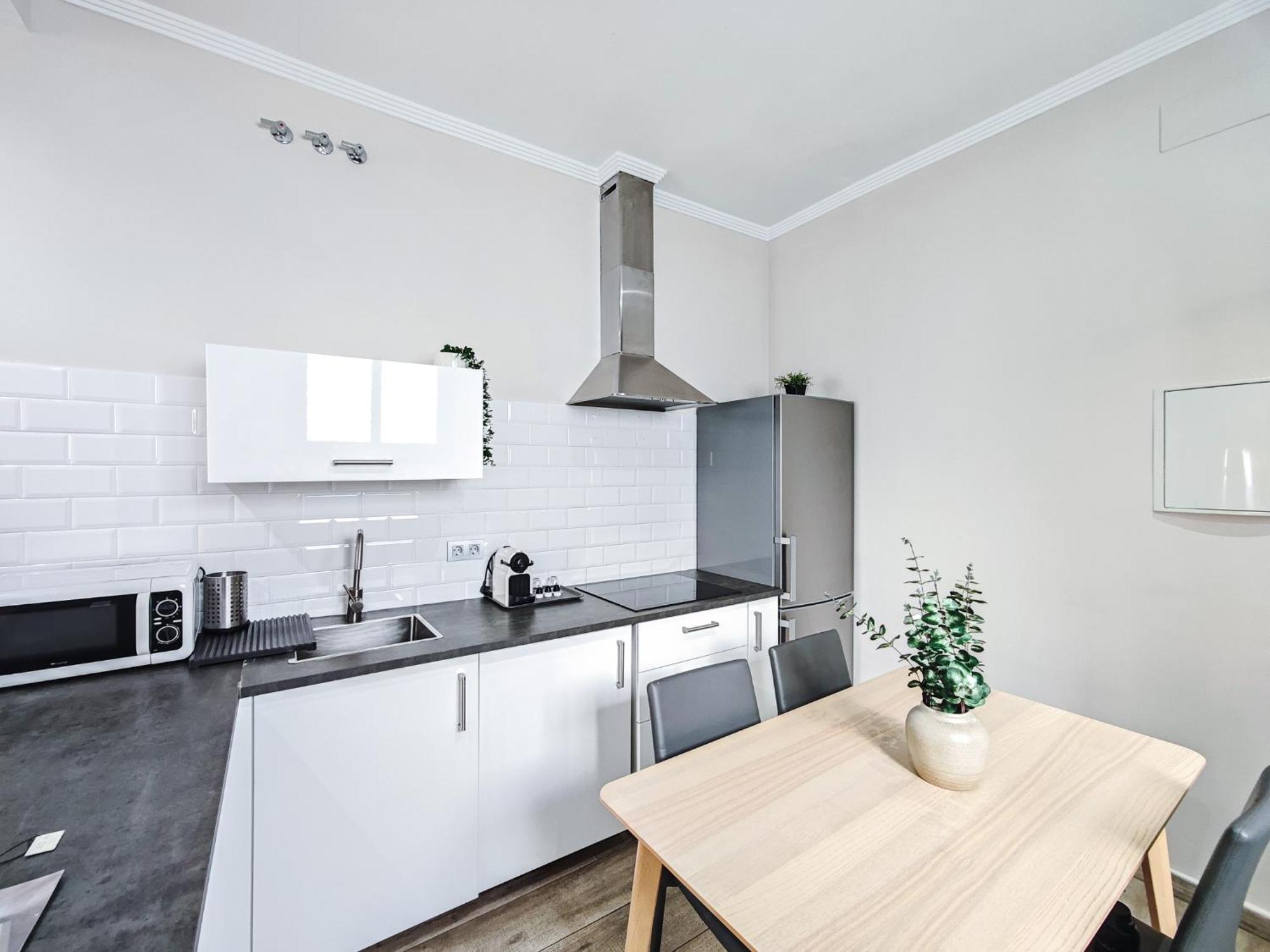 Azz Sevilla Torre De La Plata Apartamentos Екстер'єр фото